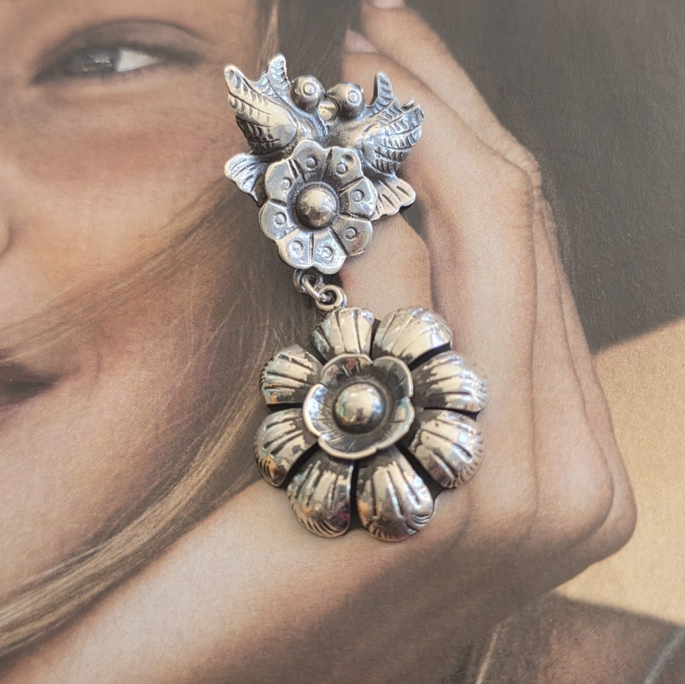 🆕Taxco Silver Floral Earrings Fabulous Quality - Picture 2 of 8